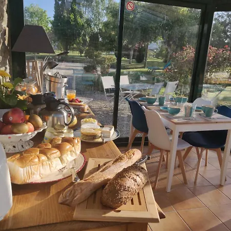 Bed & Breakfast Les Fleurs Du Mont Caux