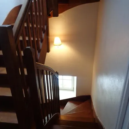 Les Fleurs Du Mont Bed & Breakfast Caux